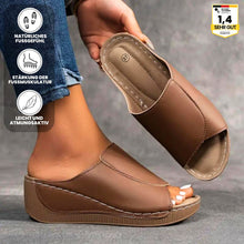 Lade das Bild in den Galerie-Viewer, VivaStep - Ergonomische & rutschfeste Sandalen zur Schmerzlinderung