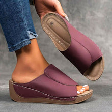 Lade das Bild in den Galerie-Viewer, VivaStep - Ergonomische &amp; rutschfeste Sandalen zur Schmerzlinderung
