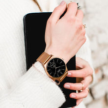 Lade das Bild in den Galerie-Viewer, LunaCare Vital- elegante Gesundheitsuhr für das Wohlbefinden von Frauen
