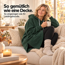Lade das Bild in den Galerie-Viewer, KuschelLiebe – der extra lange Wohlfühlhoodie
