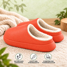 Lade das Bild in den Galerie-Viewer, FeelFree Slipper - ergonomische &amp; rutschfeste Winterslipper
